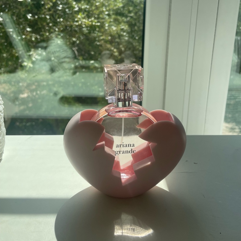 ARIANA GRANDE UNUSED PERFUME